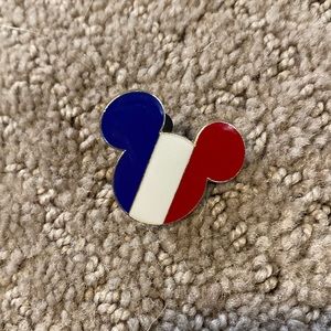 Disney pin